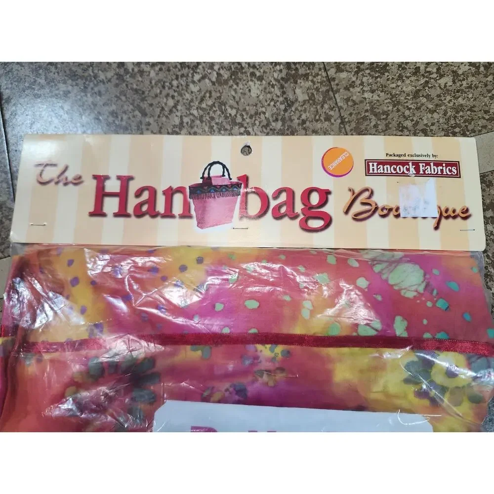 Hancock Fabrics Butterick Kit by the Handbag Boutique #15 Tye Dye Vintage Sealed